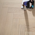 Plancher en bois d'ingénierie avec grain de bois naturel