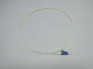 Light Lszh / Om3 Fiber Optic Pigtails With Heat Shrinkable Tube , Sm 9 / 125