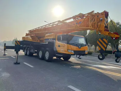XCMG XCT80 truck crane