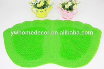 2015 New Anti slip PVC bathroom mat with FOOT sharpe design