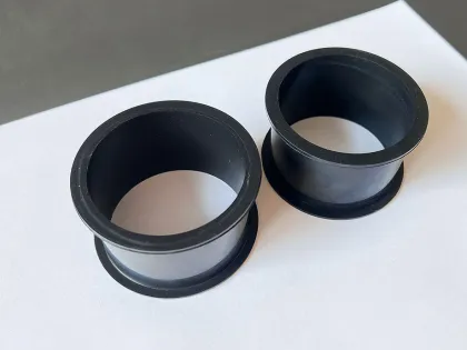 Engine water pipe connector