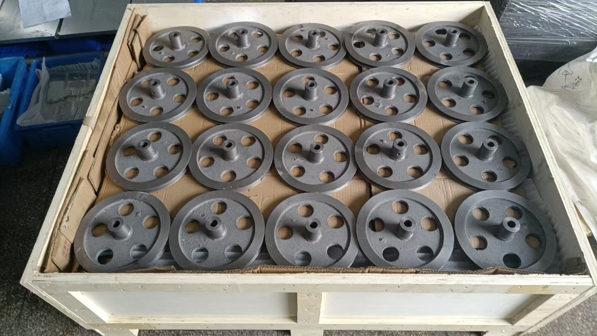 Wooden box packing