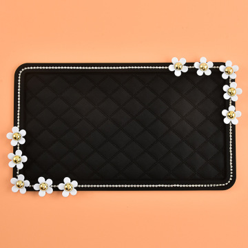 Automobile Anti-Skid Pad Diamond Setting Argyle PVC Anti-Slip Mat for Dashboard