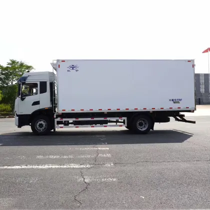 DongfengTianjin KR Double Bed Refrigerated Transport Vehicle