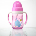 Детская пластиковая чашка для воды Baby Bottle with Straw