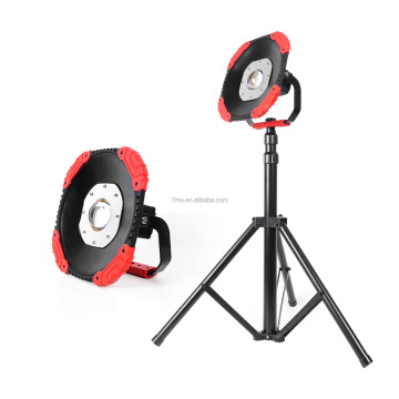7mo High Power Multi-Function USB Searchlight ของรถชาร์จไฟได้พร้อมตัวยึดที่ปรับได้