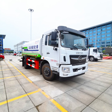 12-ton Sprinkler Truck by Cheng Li