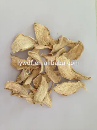 Dried ginger flakes slices