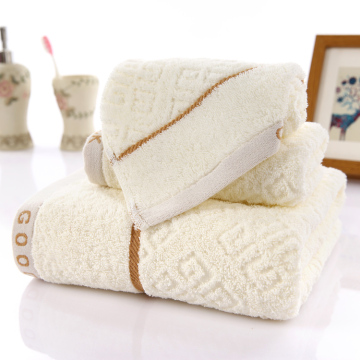 Hot Sale 100% Cotton Softtextile Hotel Towel Set