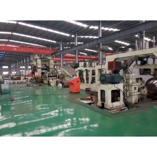 Máquina de rodar con tira de cobre