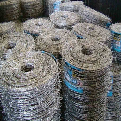 Arame farpado de torção simples galvanizado ou revestido de PVC