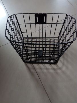 Black Plastic James Good Quanlity Bicycle Basket (HH-BK-601)