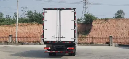 Foton European Airlines Omar Refrigerated Vehicle