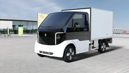 Chinese LHD EV Cargo Mini Van: New Energy Pickup Vehicles