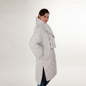 Chaqueta de pluma blanca de invierno