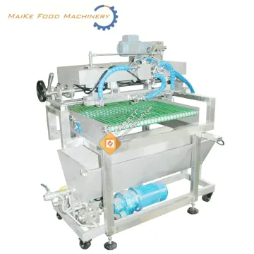 Chocolate Decorator for Cake