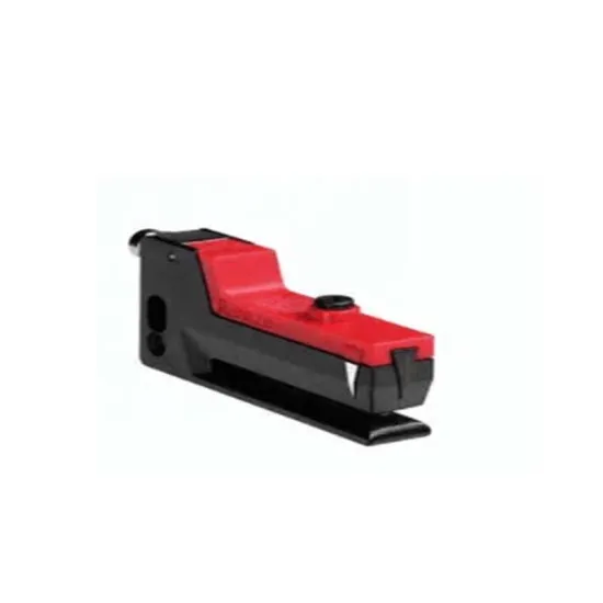 Higee Eye Sensor for Machine Labeling Non-Transparent Labels