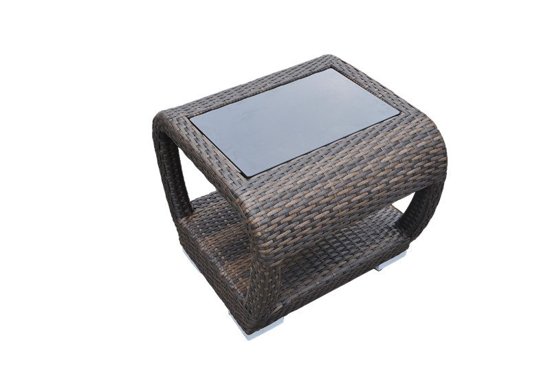 S0095 Wicker End Table