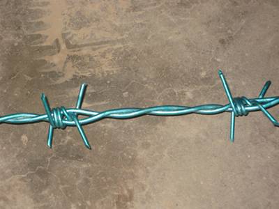 Galvanized PVC Coated Barbed Wire Fence Yard