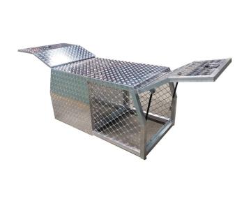 Aluminum checker plate Dog Box for UTE Tub