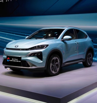 2024 핫 판매 Dongfeng Honda Mnv Electric SUV -LHD EV 차량 중국에서 제작되었습니다.