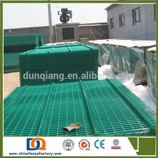 Anping steel mesh fence / triangle bending fence / 3D curved welded wire mesh panel fence