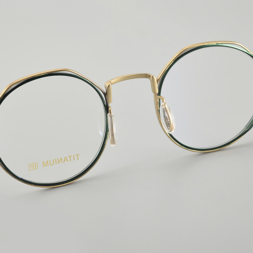 Oval Titanium Optical Frame