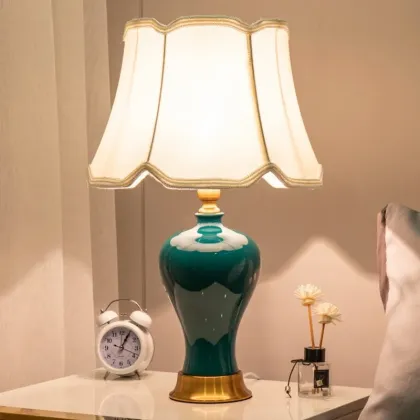 American minimalist ceramic desk lamp