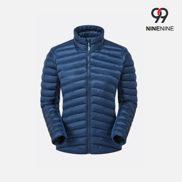 Áo khoác Chevron Puffer cổ đứng nhẹ có thể đóng gói