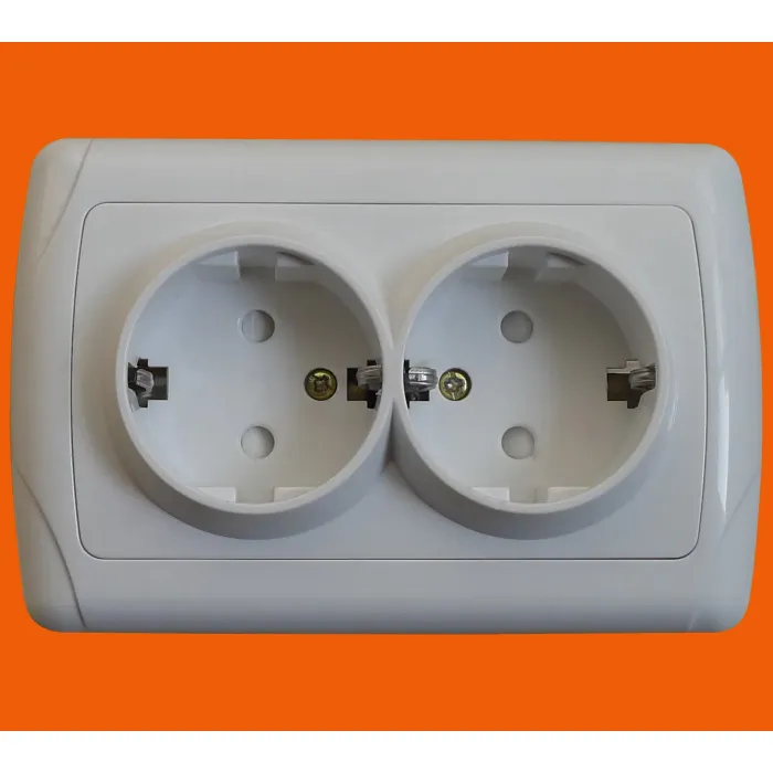 Soket Dinding Ganda Flush Mount Gaya Eropa F3210