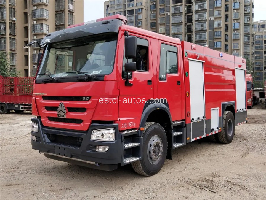 Howo 9000 litros de espuma Camión de lucha contra incendios de agua