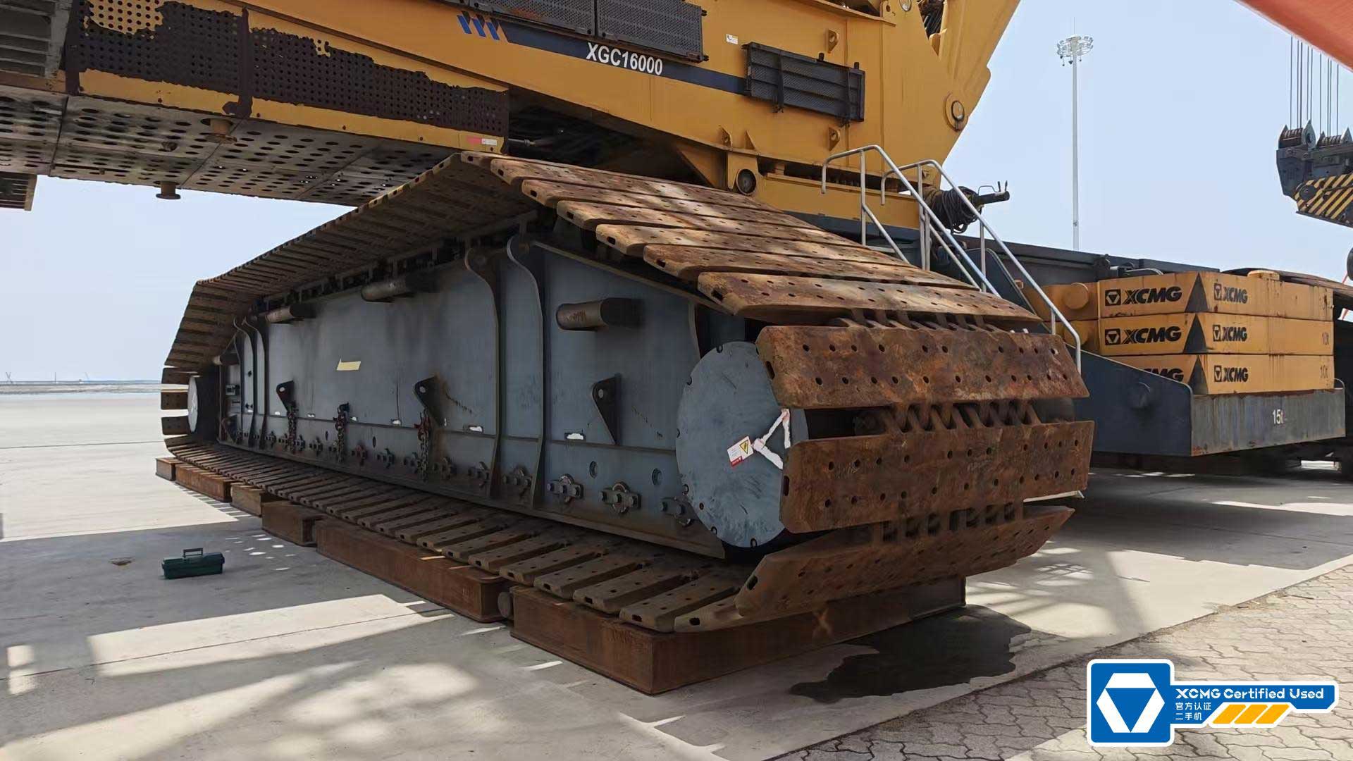 the-track-of-used-crawler-crane-XGC16000-2 the-track-of-used-crawler-crane-XGC16000-2