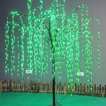 LED Tree Light with Low Power Requirements/Consumption, Simple to Install