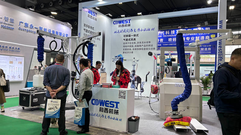 Cowest Machinery Unveils Vacuum Handling Equipment at Sino-Pack 2024 (3)