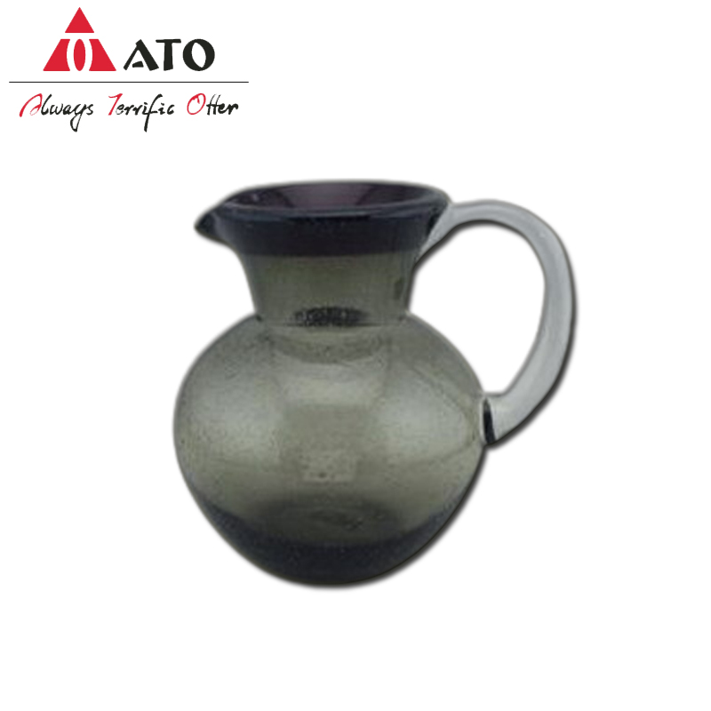 ATO Smoke Grey Cisseors Pitcher en verre coupant