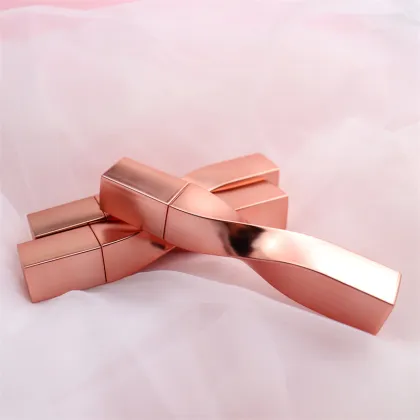 Wholesale Your Own Brand Thick Rose Gold Twist Mascara