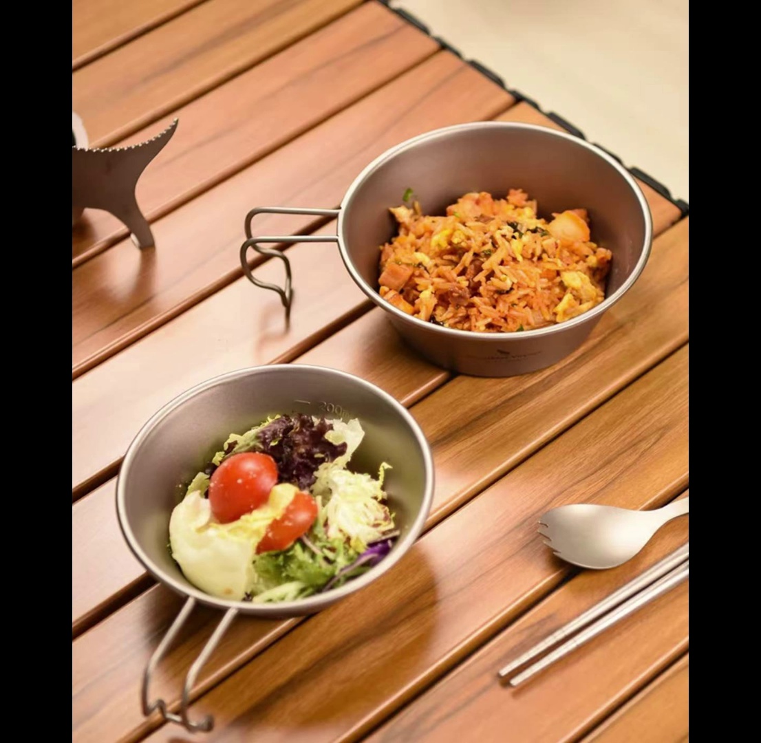 Eco-Friendly Vegetarian Tableware Collection