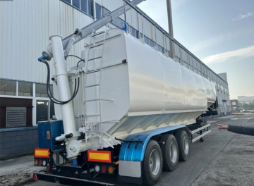 Bulk feed tank semi-trailer