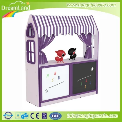 Guangzhou doll house / barbie doll house