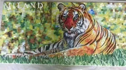 Handmade Glass Mosaics: Animal Portraits & Mural Paintings