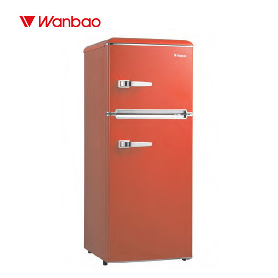 Retro two-door refrigerator with large curved lines 131L