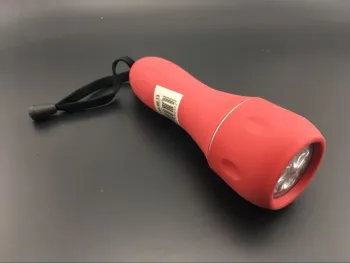 Cheap plastic 3 led flashlight led light factory torch light manufactures powered by 2*AAA batteries