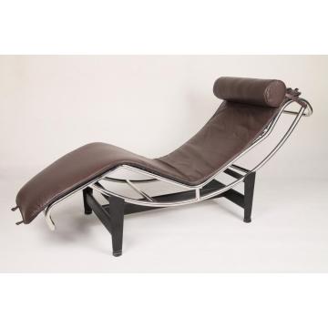 Репліка крісла для шезлонгу Le Corbusier Leather LC4