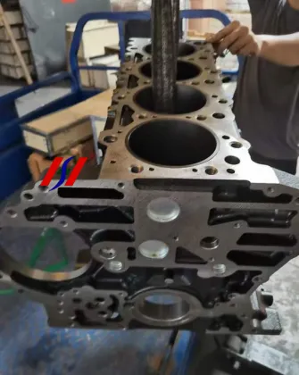 4HF1 Engine Cylinder Block Assembly for Isuzu Engine Spare Parts
