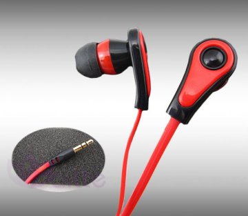 cool design noise cancelling headphones with Noodle cable
