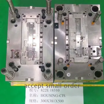 Used 2-Cavity Injection Molds for PP Rectangle 1000ml Food Container & Cover with High-Speed Injection Molding Machine