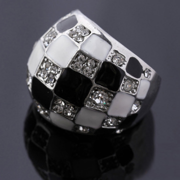 Bague en argent brillant avec simuler Black Diamond Ring avec bague de fantaisie cristal