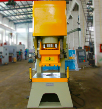 Hoge precisie metaal hydraulische gat servo ponsmachine