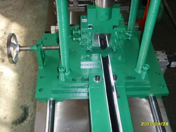 L Angle stud track Roll Forming Machine