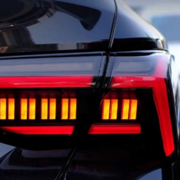 DK Motion Car Modifizierte LED -Rücklichter für Toyota Avalon 2019 Kofferraumlampe
